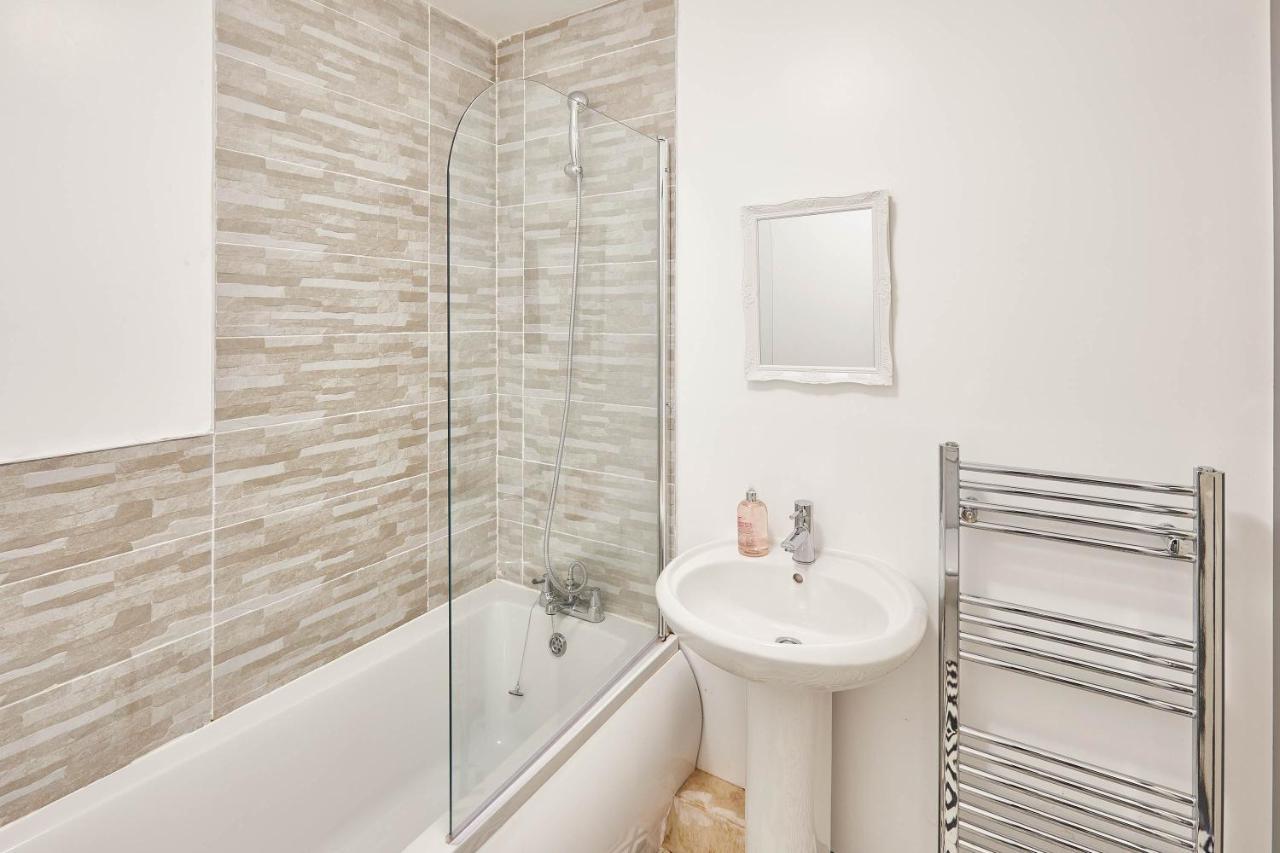 Host & Stay - Clarendon Apartments Редкар Экстерьер фото