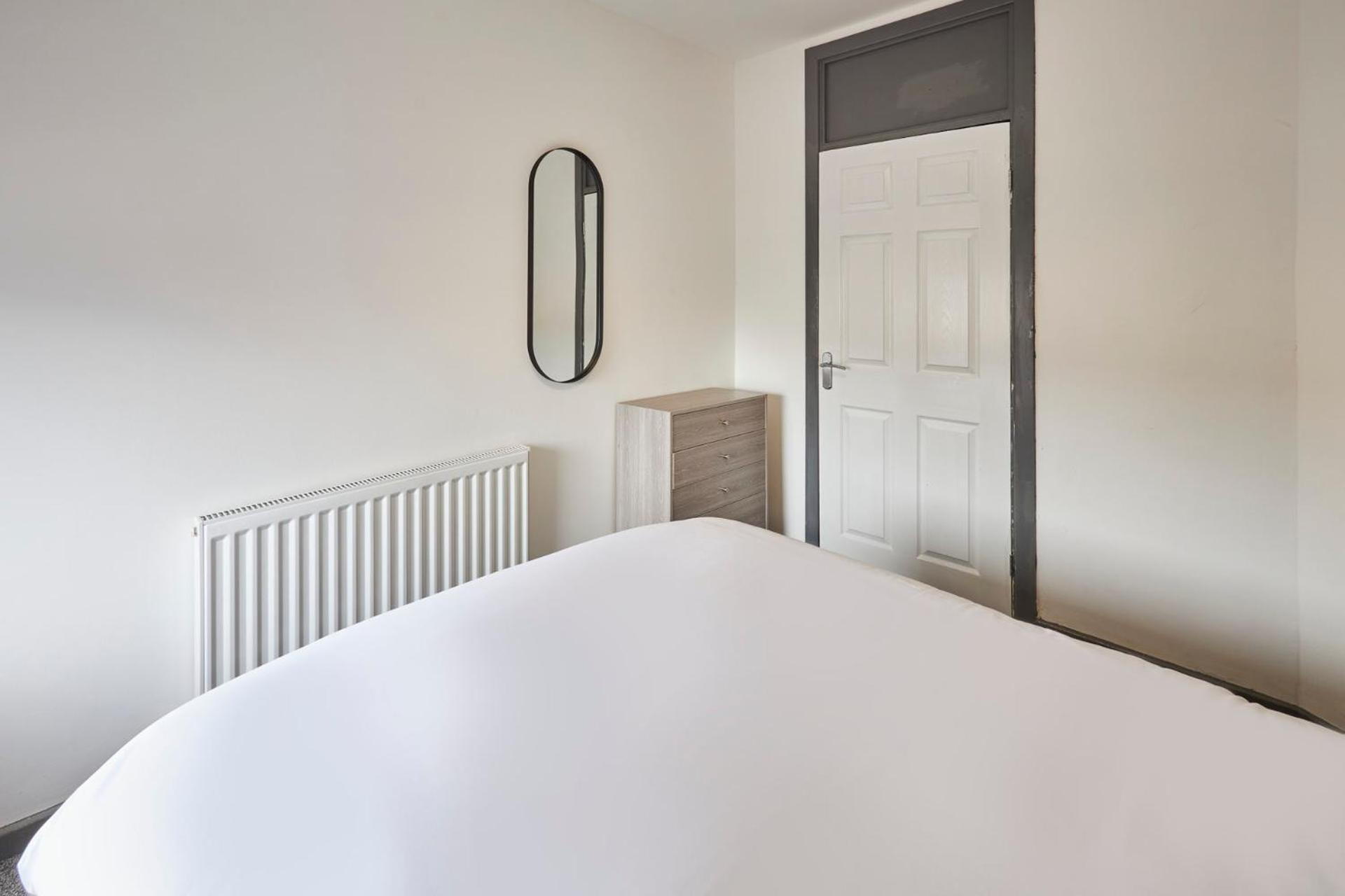 Host & Stay - Clarendon Apartments Редкар Номер фото